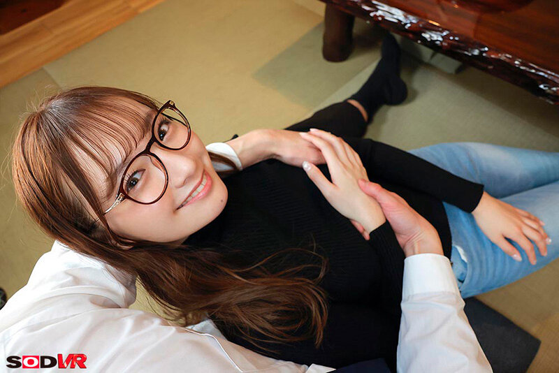 【VR】【8K】華金の夜、ホテルで芸能人と密会 僕しか知らないマゾ性、裸体、全て貪り尽くす。 渚恋生 3枚目